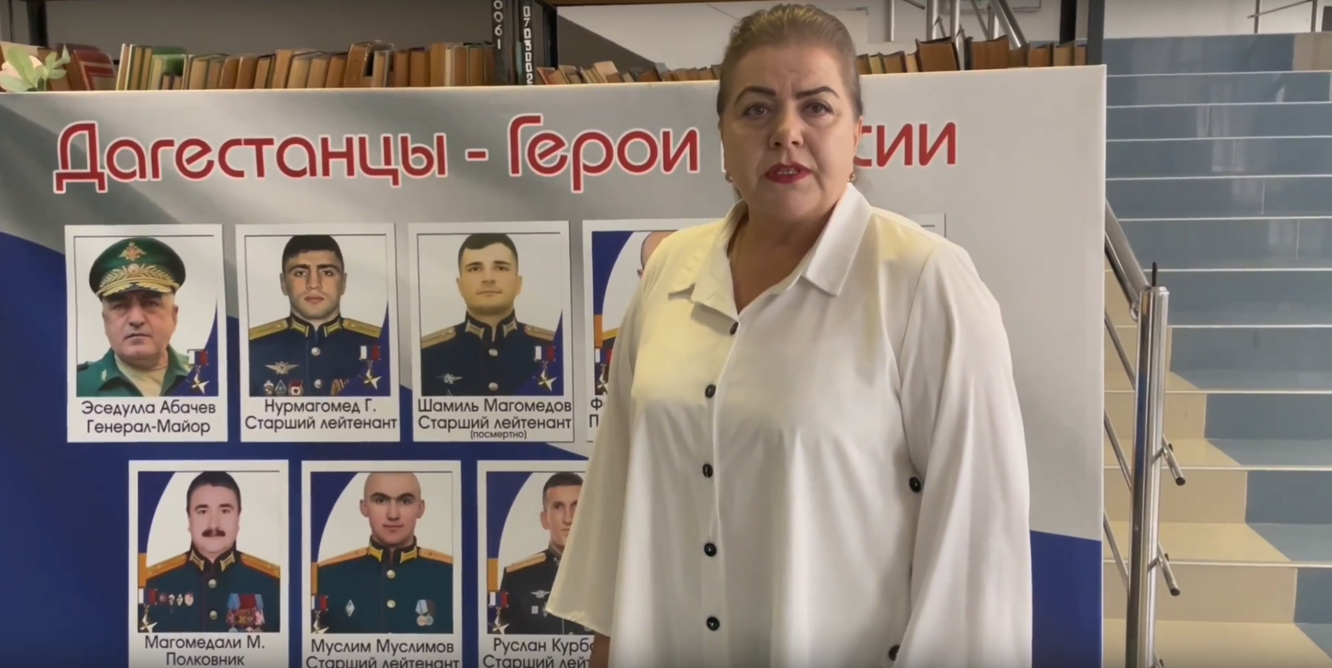 Народный театр им. И.В. Муцалханова присоединился к республиканскому флешмобу культурных акций, посвящённых празднованию Дня Конституции РФ.