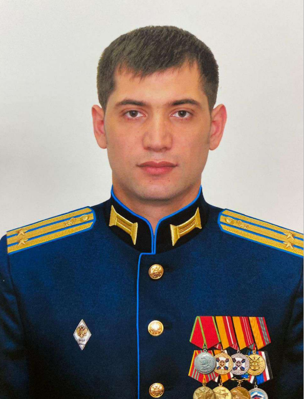 Насурдинову Шамилю Исмаиловичу, уроженцу села Бабаюрт, была посвящена песня, написанная в знак признания его профессиональных заслуг и самоотверженного труда.