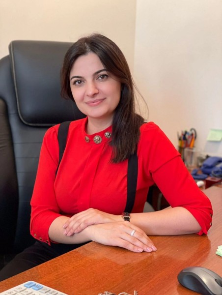 Керимова Альбина Адильхановна.